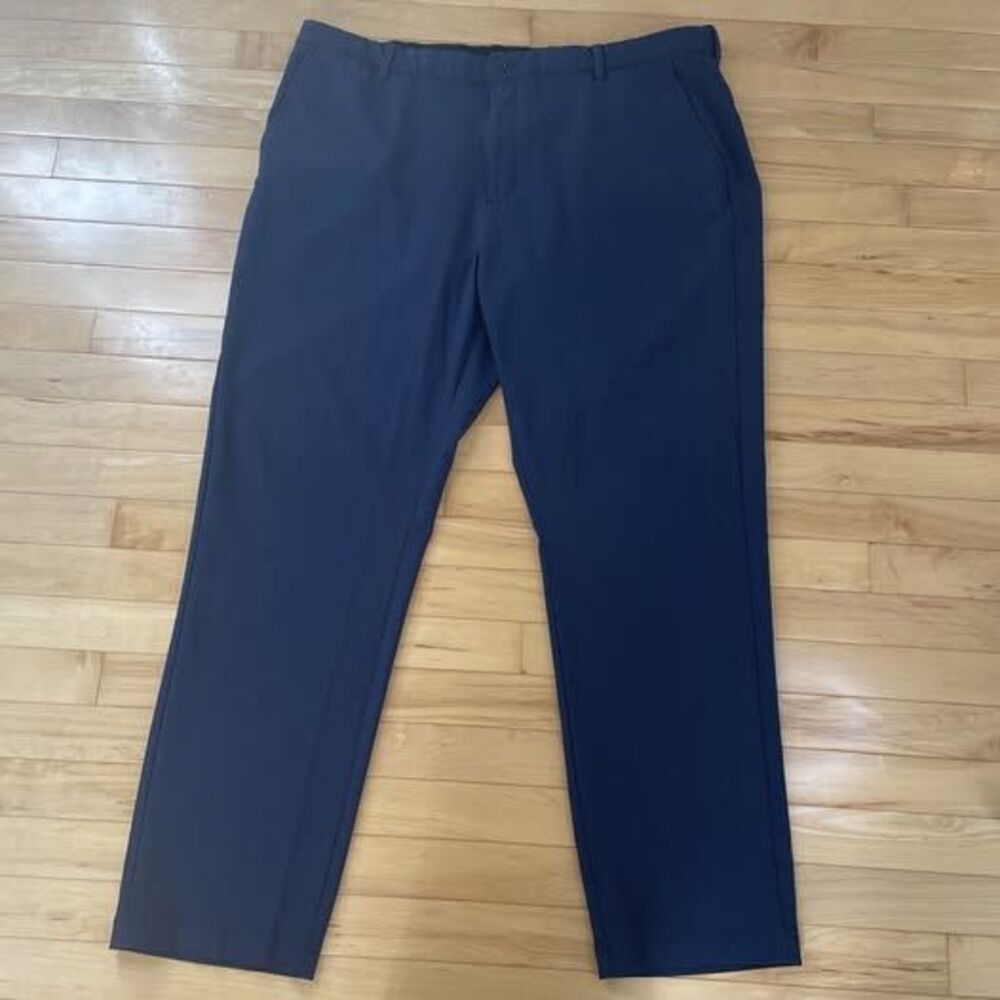 Greg Norman Golf Pants Men's Size 42 Blue Golf 42X32 Flat Front